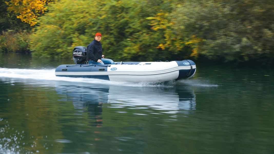 Zodiac Zoom SP 450 Alu - French inflatable boat? Here comes the Zodiac Zoom SP 450