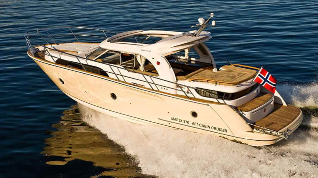 Test: Marex 370 Aft Cabin