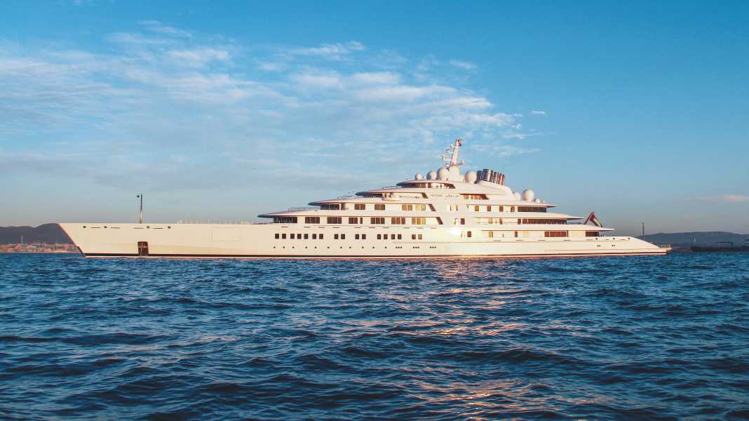 Mega Yachts - The 200 largest yachts