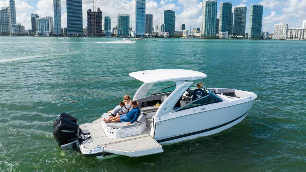 Boatyard News: Beneteau is discontinuing the Four Winns, Glastron and Scarab Jet brands