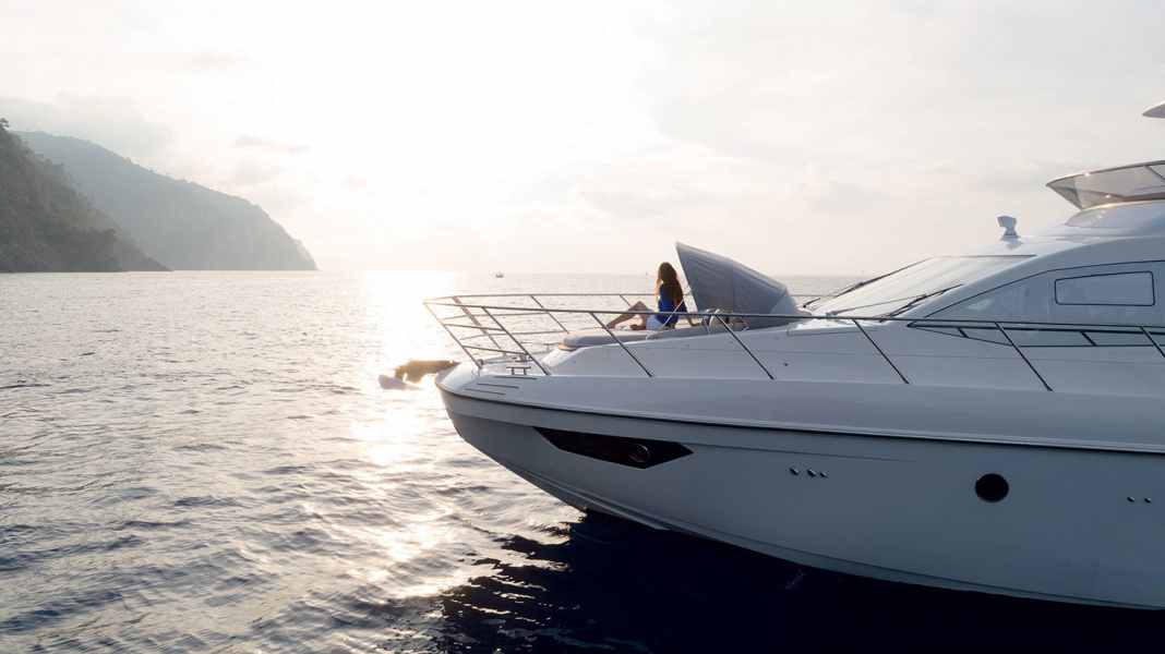 Test: Azimut 55 Fly - elegance on 55 feet