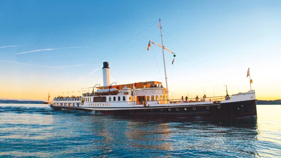 Lake Constance steamer Hohentwiel - Time travel on the paddle steamer Hohentwiel
