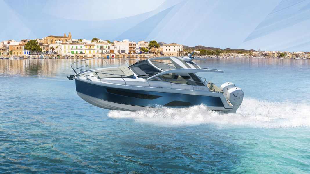 Novelty: Sealine S330v - Outboard Baby!