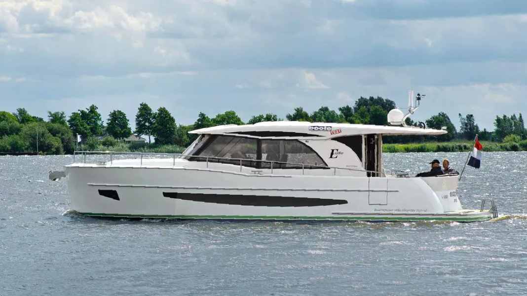 Test: Boarncruiser 1280 Elegance Hybrid - With the power of two hearts