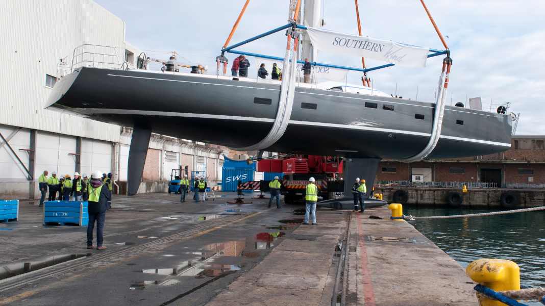 Southern Wind Shipyard launches "Seawave"