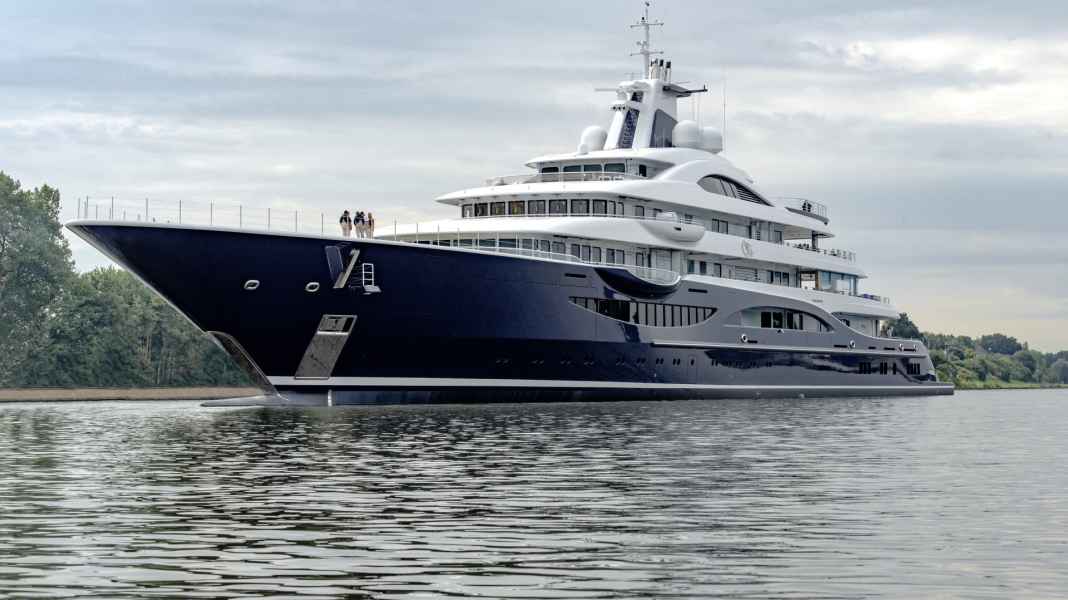 Lürssen launcht 111-Meter-"TIS"