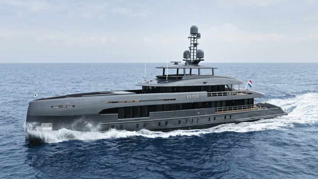 Heesen's "Erica" delivered