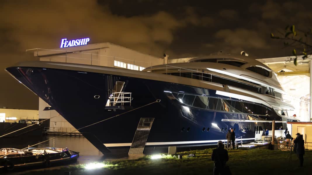 Feadship undocks 72 metres