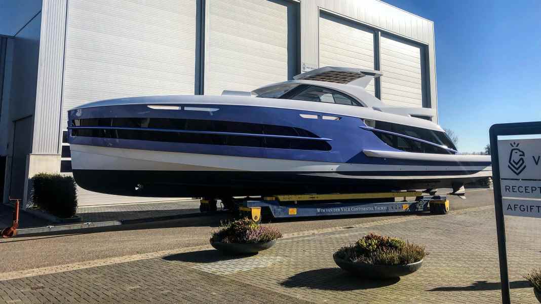 BeachClub 600 before completion