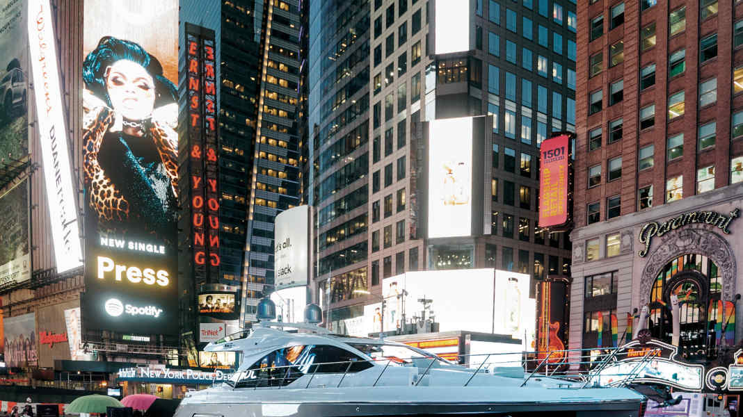 Azimuth on Times Square
