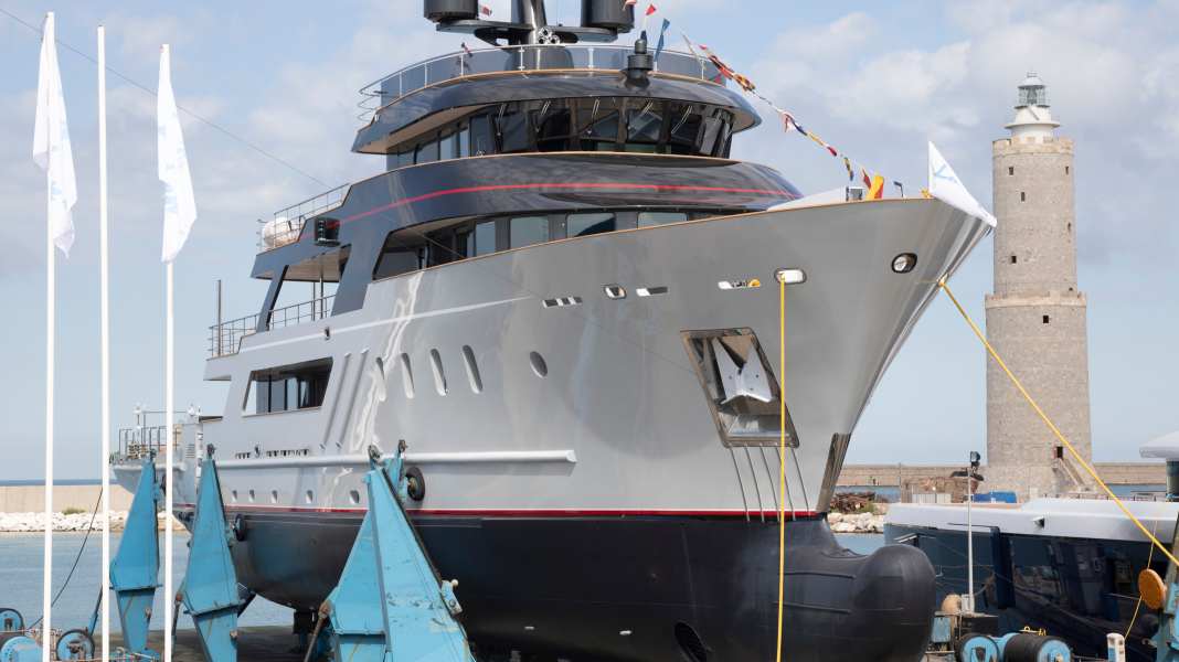 51 metre explorer for Loro Piana