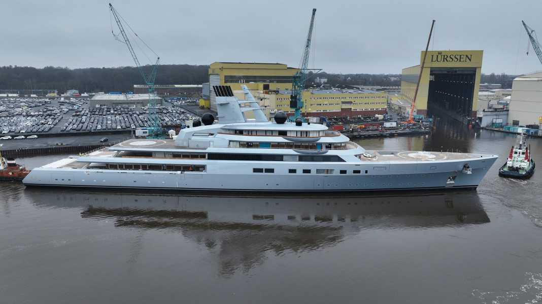 142-Meter-Lürssen: Projekt „Ali Baba” ausgedockt