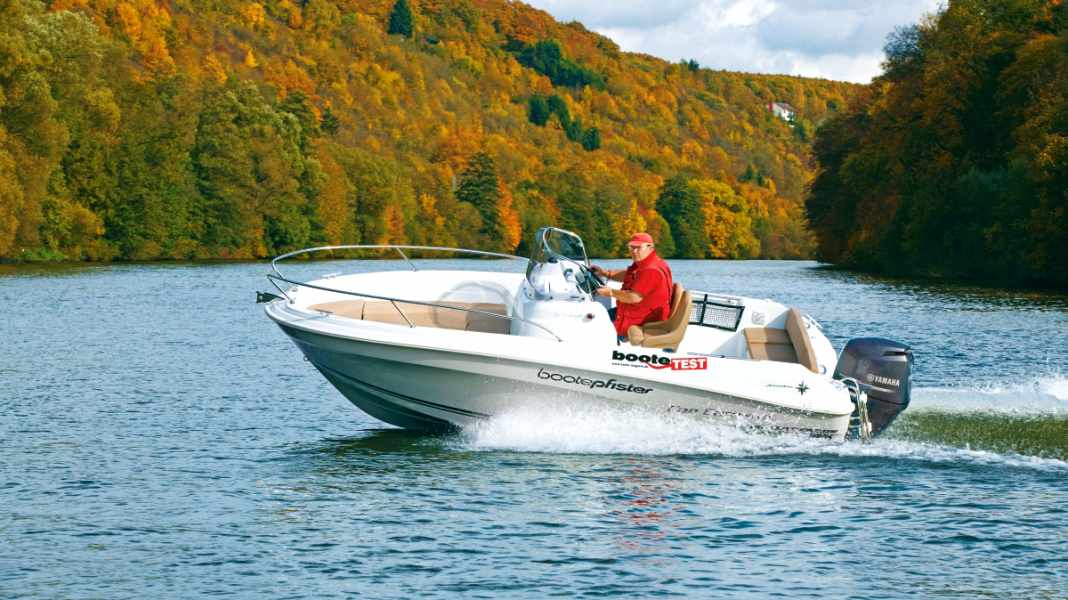 Jeanneau Cap Camarat 5.5 CC - Prima Klima: Jeanneau Cap Camarat 5.5 mit Center Console
