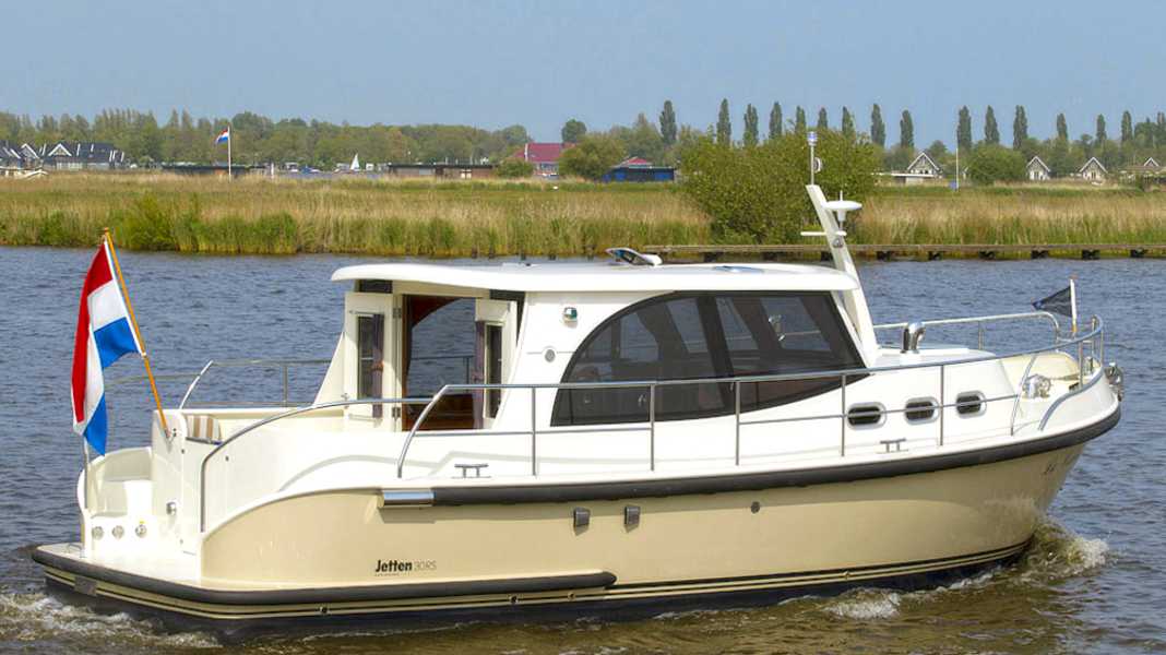 Yachtcharter Schulz: Jetten for seniors