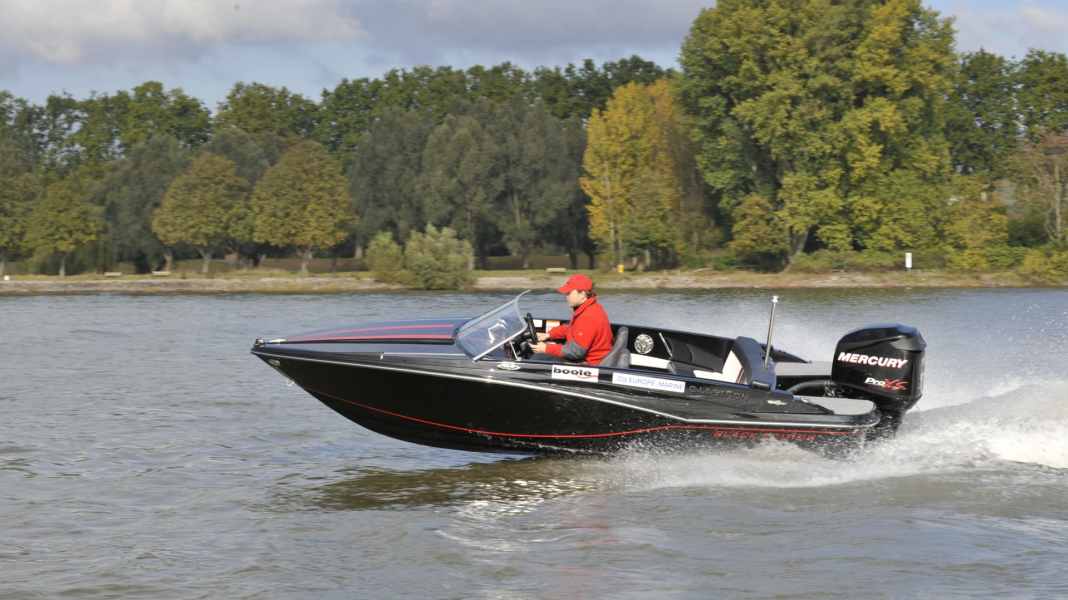 Glastron GT 160