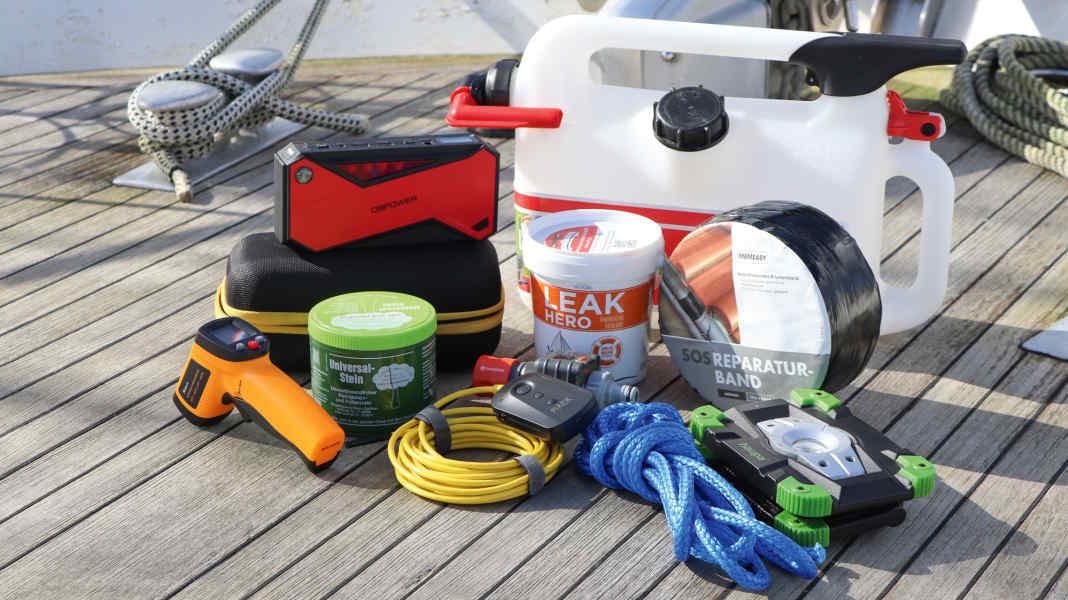 Equipment: 19 little helpers for everyday life on board
