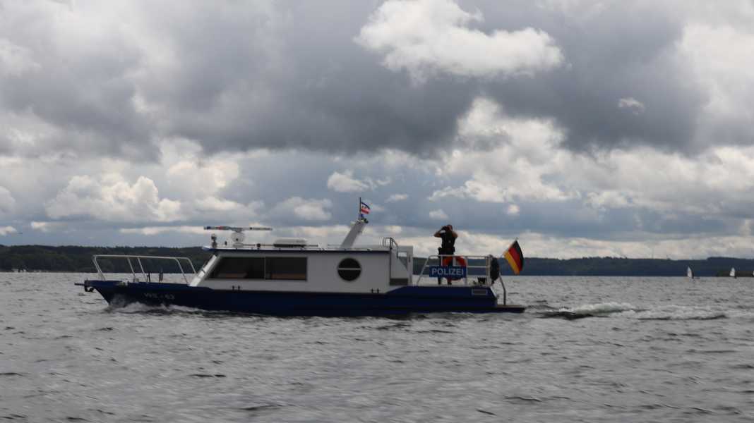 Himmelfahrt: Water police stop drunken boat drivers
