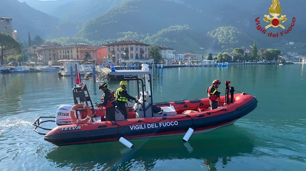 Unglück in Italien: 20-Jährige stürzt vom Sportboot - Vermisstensuche fortgesetzt