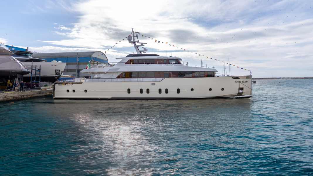 “Pleiades”: Codecasa wasserte neue 33,5-Meter-Yacht in Italien