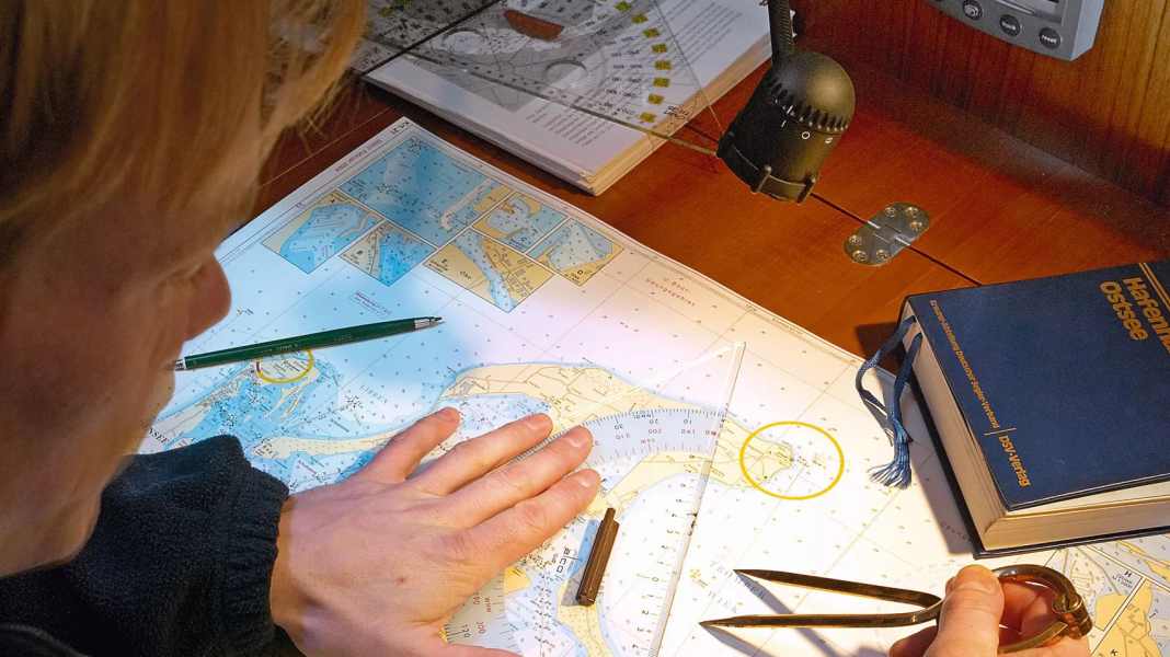Navigation: British Admiralty stellt gedruckte Seekarten ein
