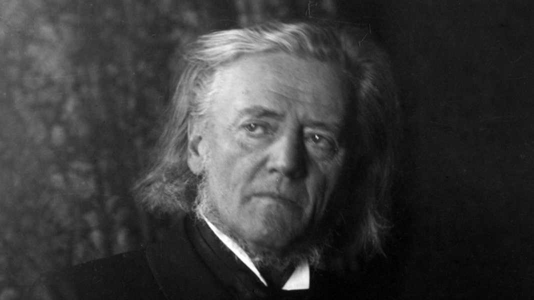 200th birthday: Georg von Neumayer – from a message in a bottle to a research station