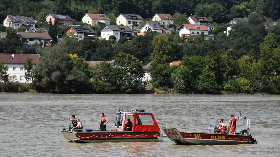 Schwerer Wasserski-Unfall: 55-Jähriger in Niederbayern vermisst