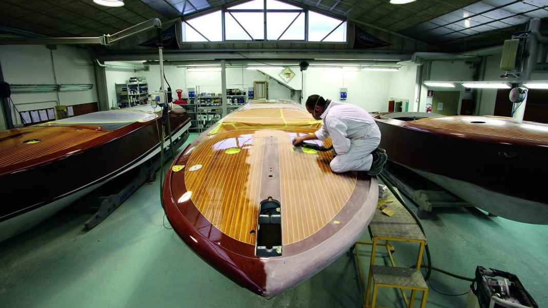 RAM: A maintenance centre makes the Riva classics shine.
