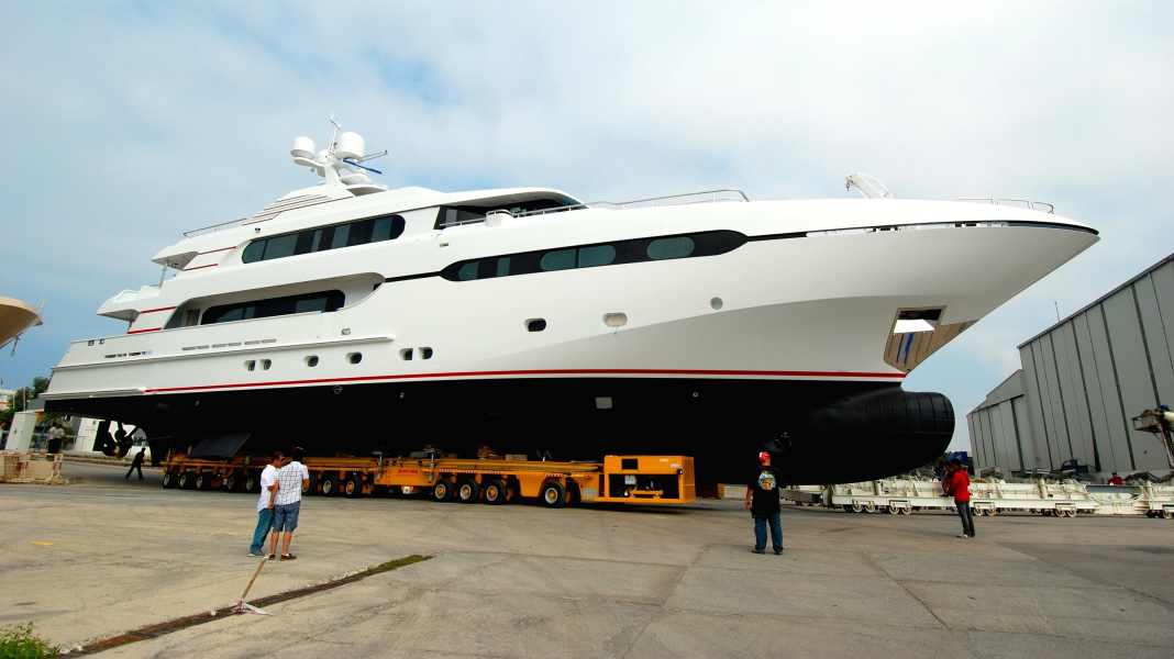 Sunrise Yachts launches "Atomic"