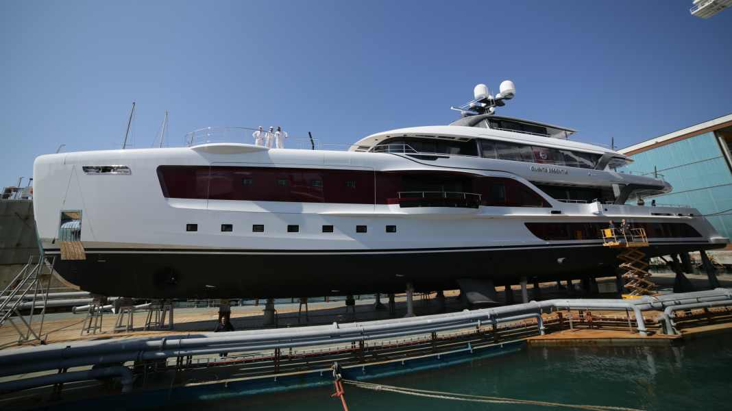 Admiral wasserte „Quinta Essentia" und „Ouranos"