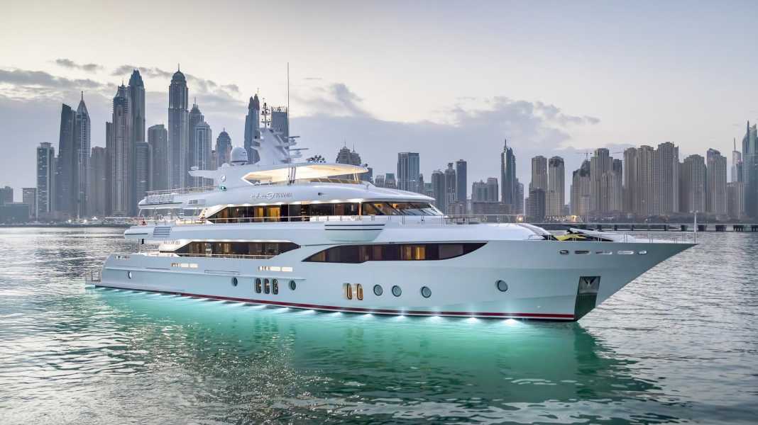 Gulf Craft hands over Majesty 155 "Sehamia"