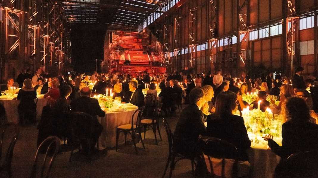Jubiläumsparty mit Stapellauf und Galadinner