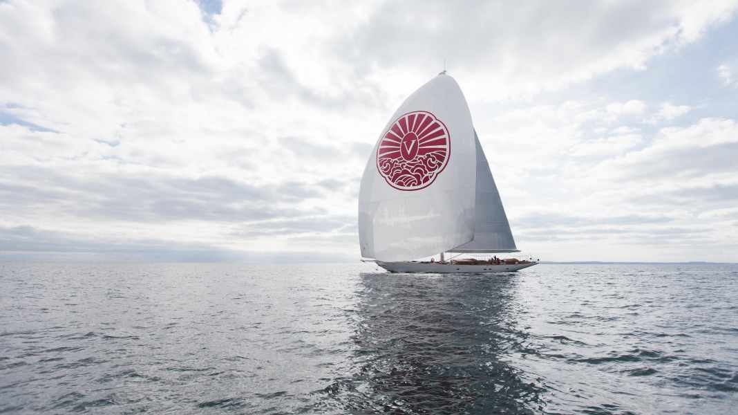 Pendennis delivers "Vijonara"