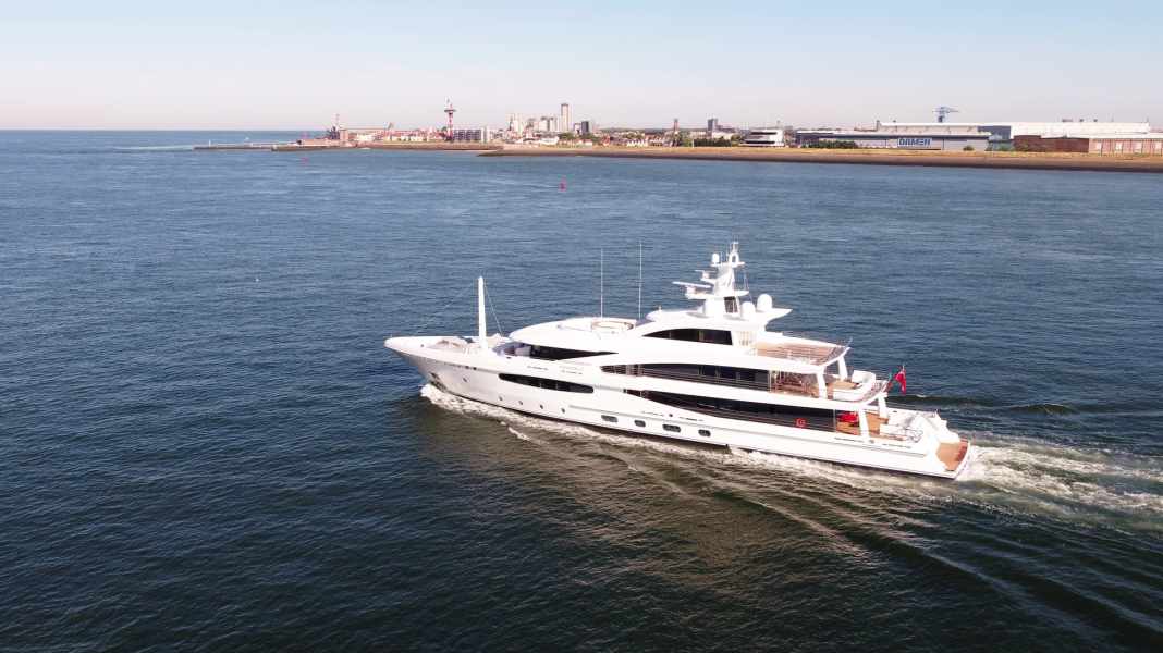 First Amels 188 delivered