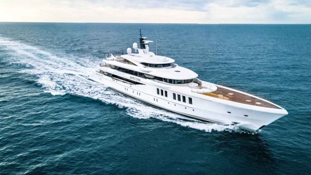 Benetti delivers "Spectre"