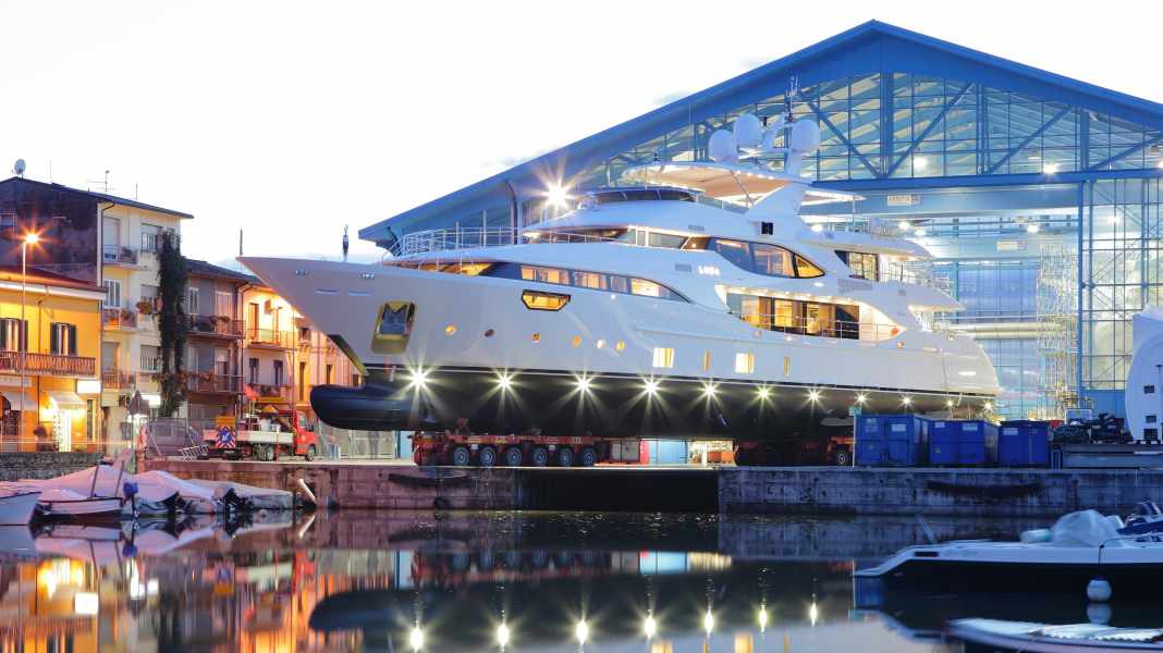 Benetti launched the 42 metre long "Luna" into the water