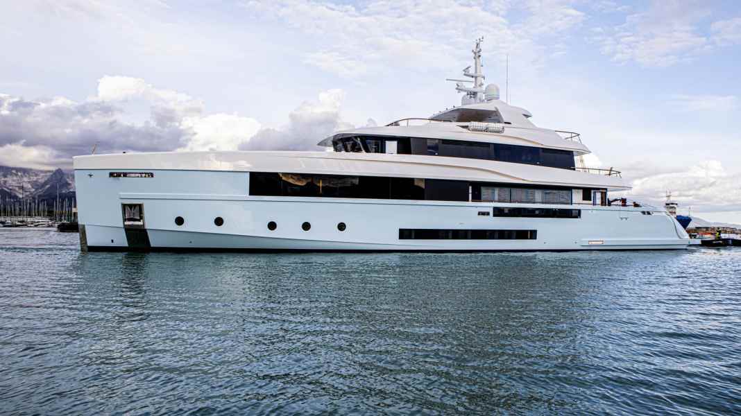 Admiral launchte 48 Meter