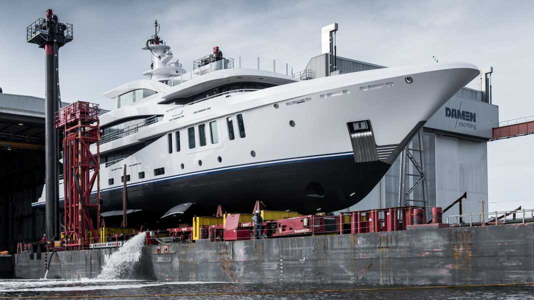 Damen Yachting launchte Amels 200