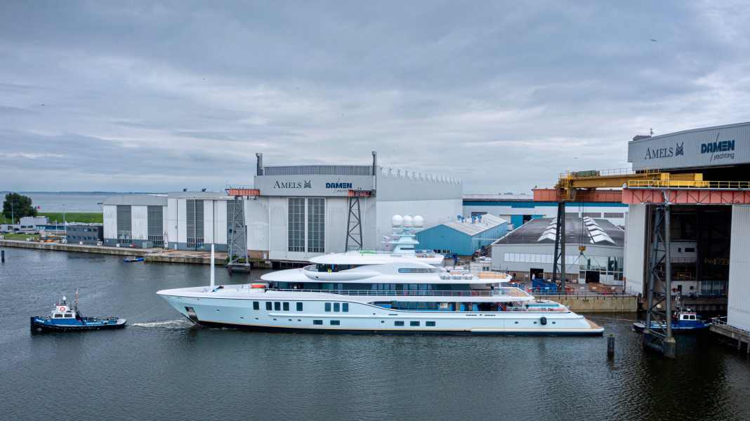 Damen Yachting dockte 74 Meter aus