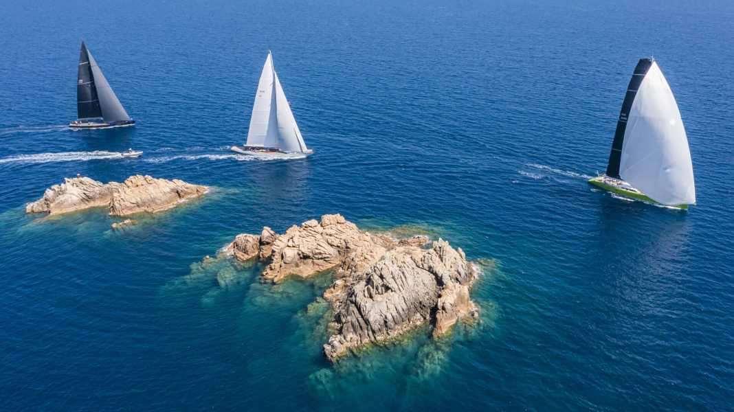 Felsenwettfahrten vor Sardinien