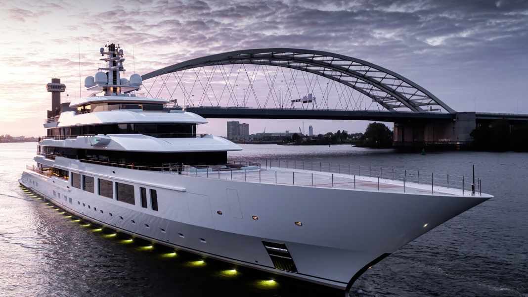 117-Meter-„Infinity“ von Oceanco