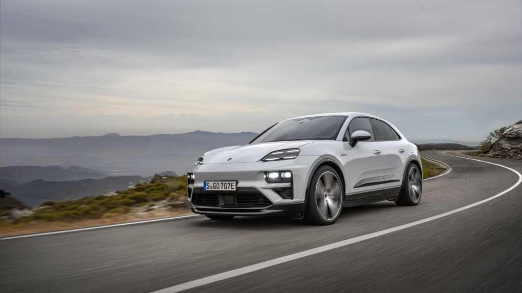 Höherer Anteil elektrifizierter Porsche Sportwagen im ersten Quartal
