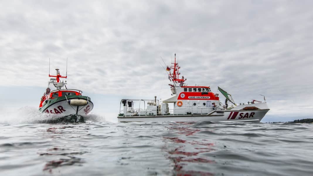 Sea rescuers ask for help