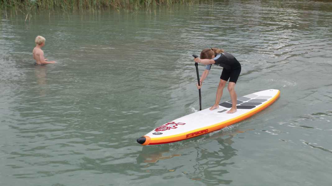 Test: Inflatable children's SUP from Starboard
