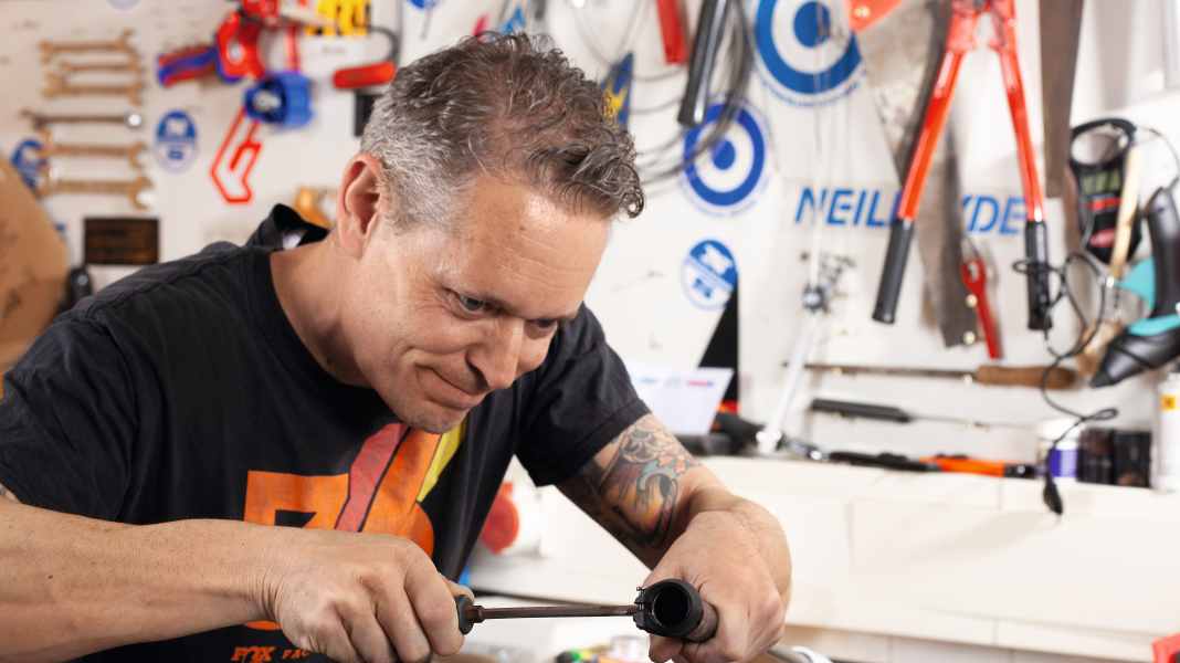Workshop: Changing the clamp on the paddle
