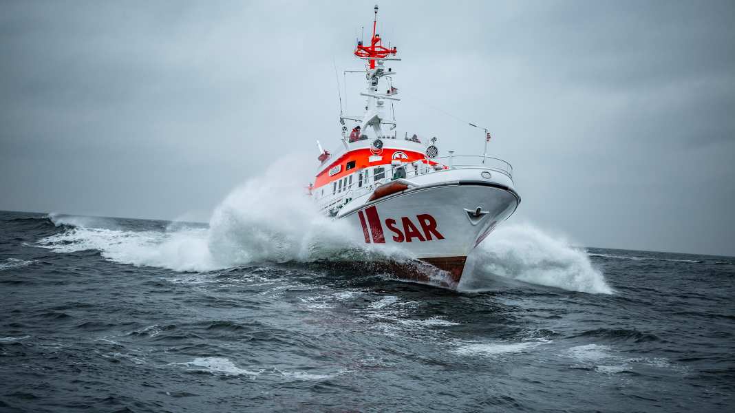 13 km nordwestlich von Warnemünde: Seenotretter bergen Teilnehmer der Baltic Crossing Challenge