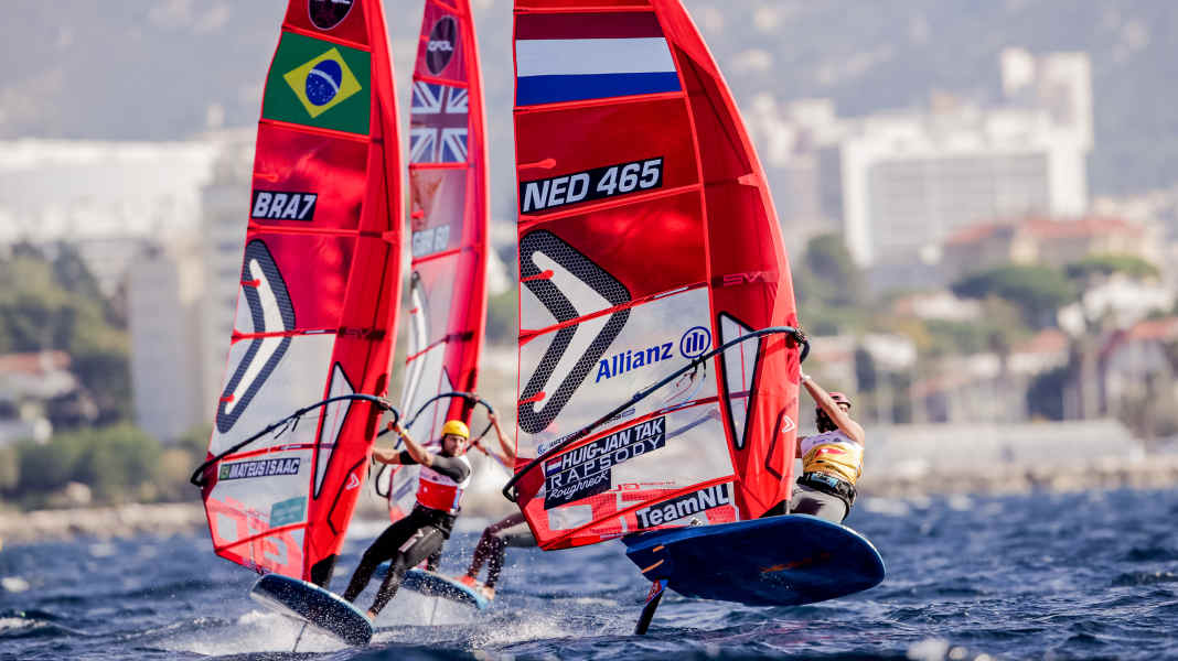 iQFoil: Die olympische Windsurf-Ausrüstung im Detail