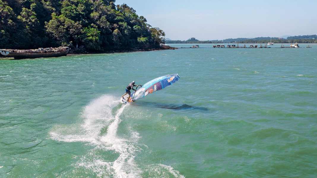 Überraschung für Nico Prien: Surf Quarantäne in Thailand