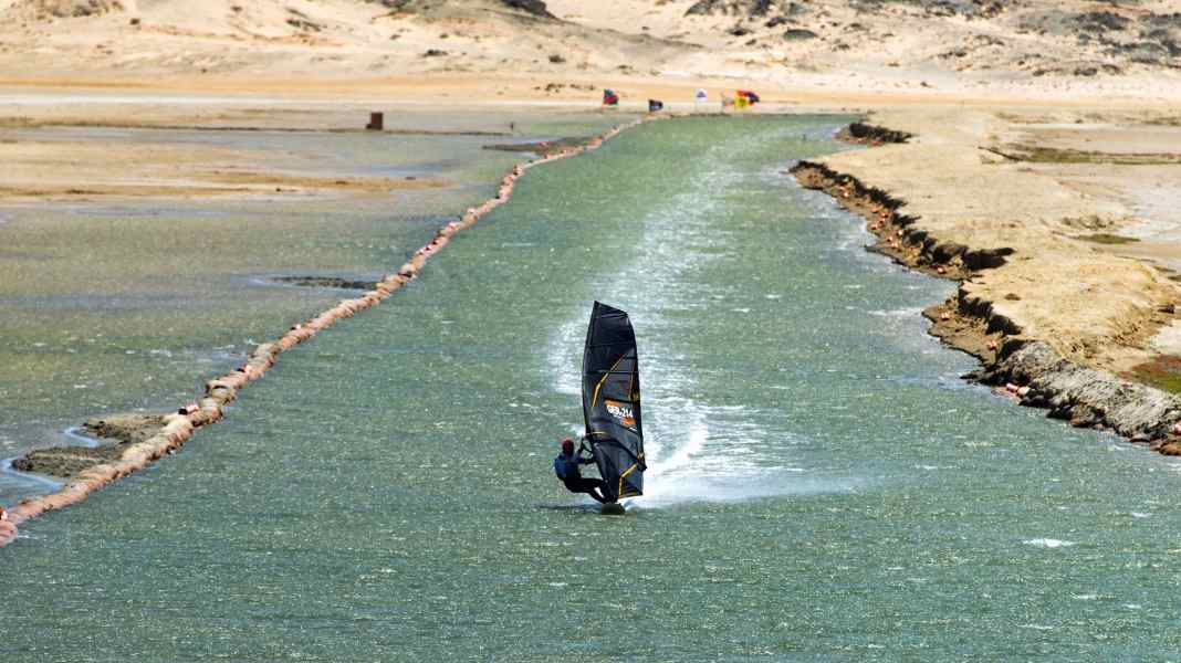 Speedsurfen: Lüderitz Speed Challenge 2023 - fällt dieses Jahr der Weltrekord?