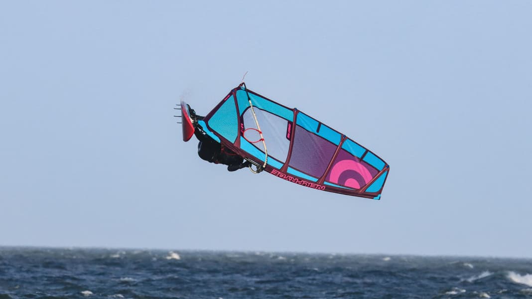 Test 2022: Wavesegel Neilpryde Combat Pro 4,5