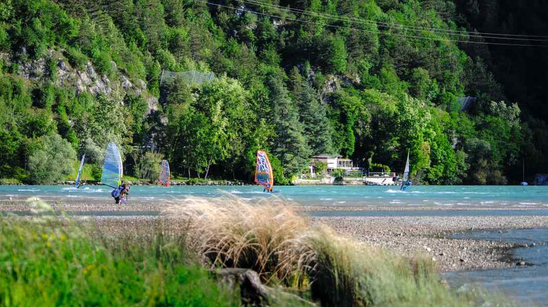 Italy: Spot Guide Lago di Cavazzo